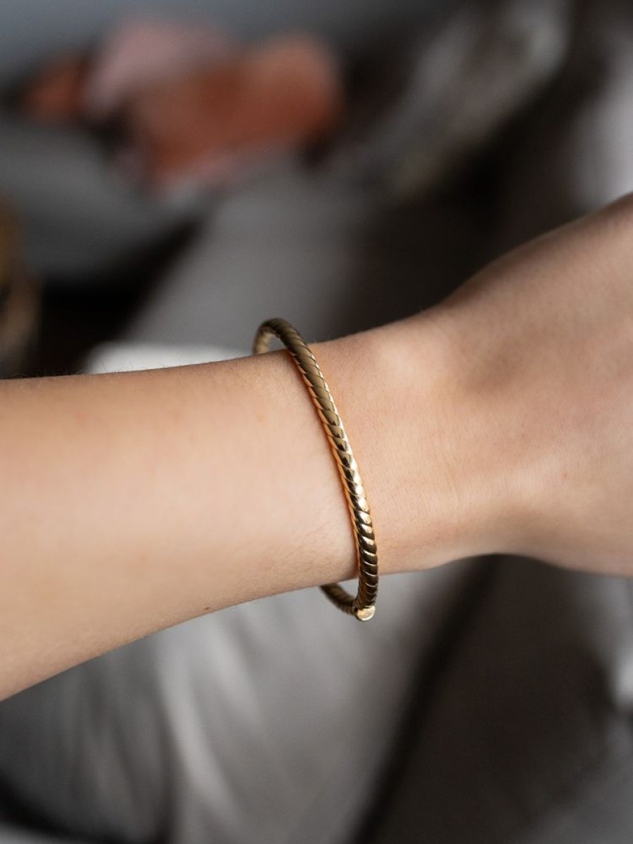 Sieraden Veerman Juwelen Collection | Geelgouden Bangle Getorst